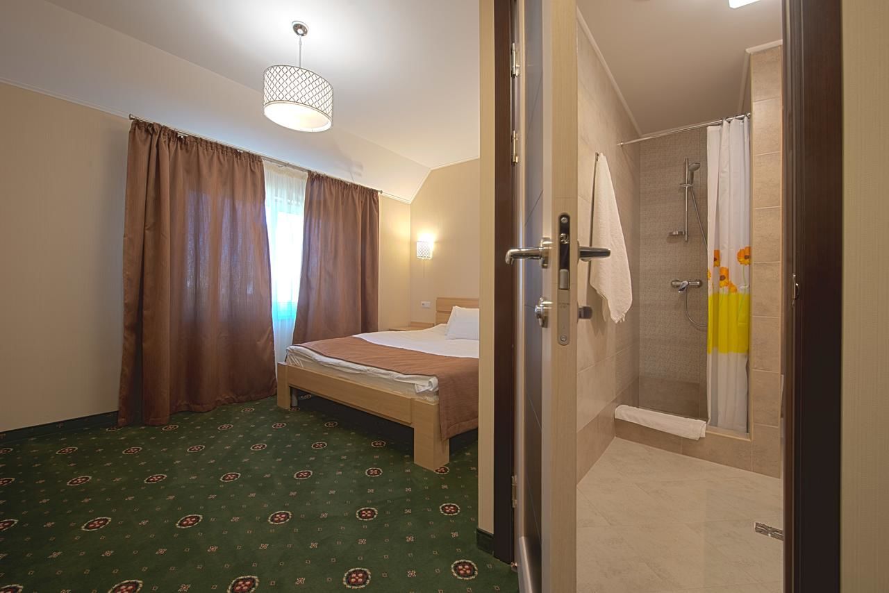 Отель Advenus Hotel Львов-19