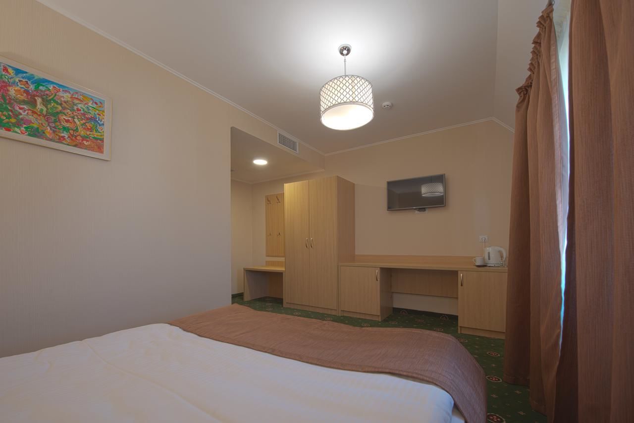 Отель Advenus Hotel Львов-12