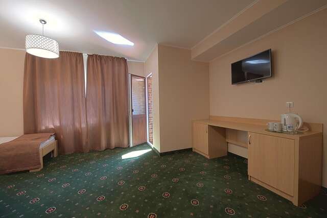 Отель Advenus Hotel Львов-13