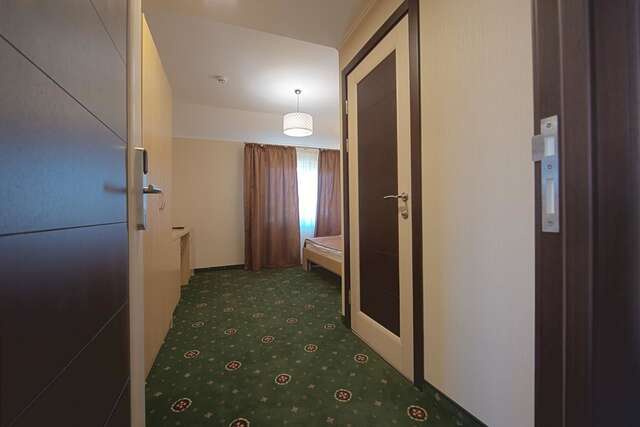 Отель Advenus Hotel Львов-21